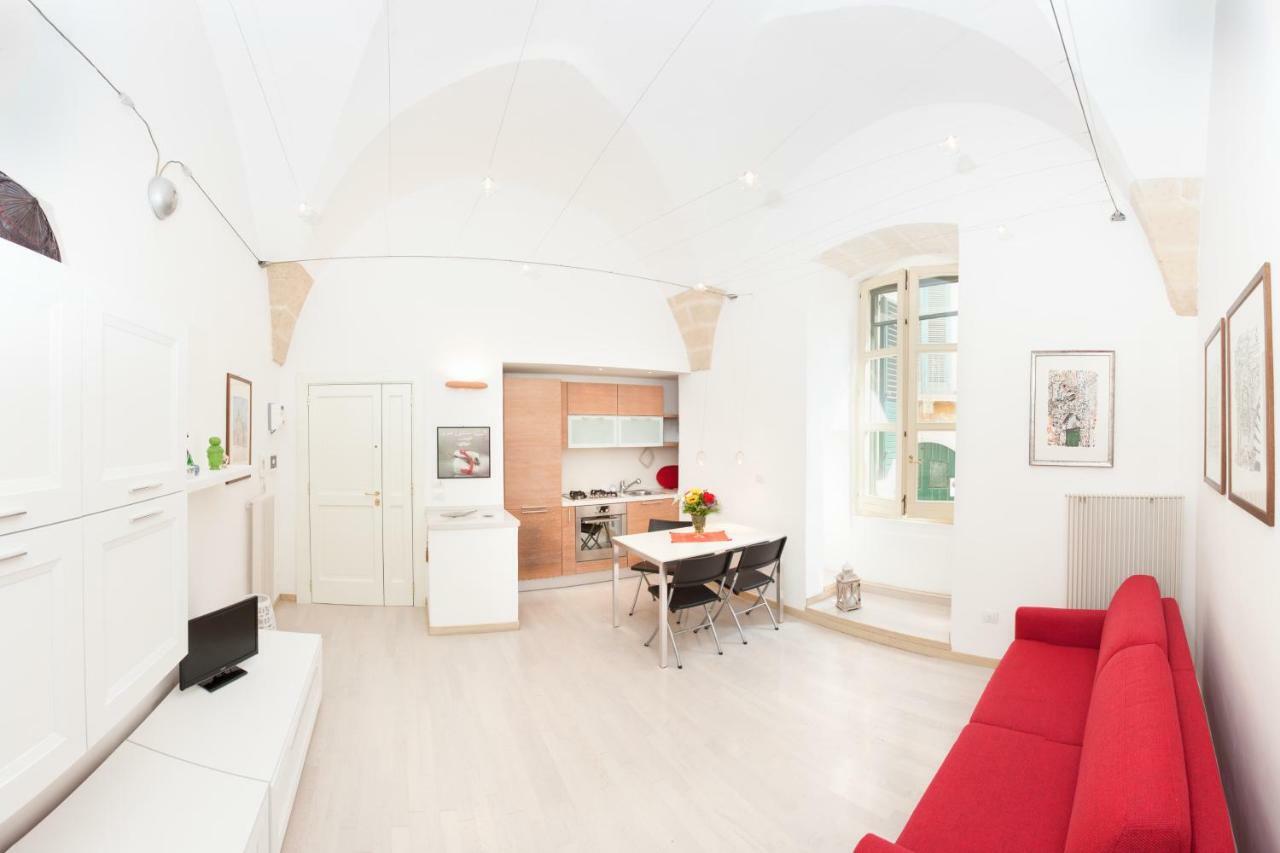 La Piccola Dimora Dell' Alcantarine Apartman Lecce Kültér fotó