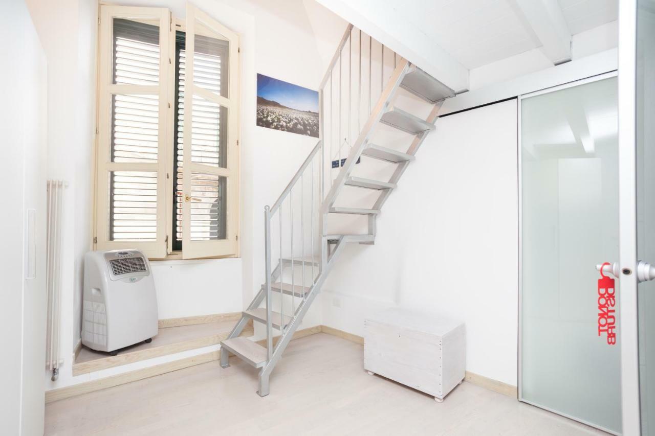 La Piccola Dimora Dell' Alcantarine Apartman Lecce Kültér fotó